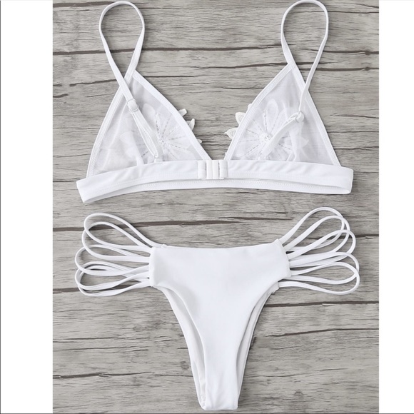 ALLIE🌴 white strappy flower mesh bikini - Picture 4 of 4